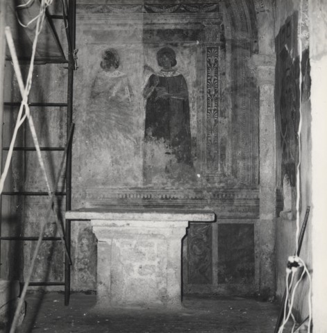 Anonimo — Anonimo romano - sec. XV - San Cosma e san Damiano — insieme, prima del restauro del 1968